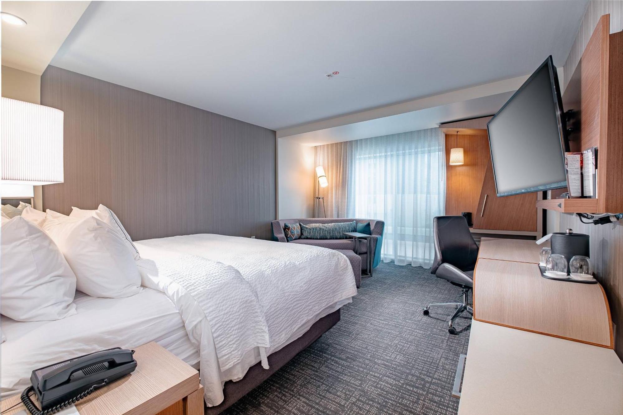 Courtyard By Marriott Toledo West Ξενοδοχείο Εξωτερικό φωτογραφία