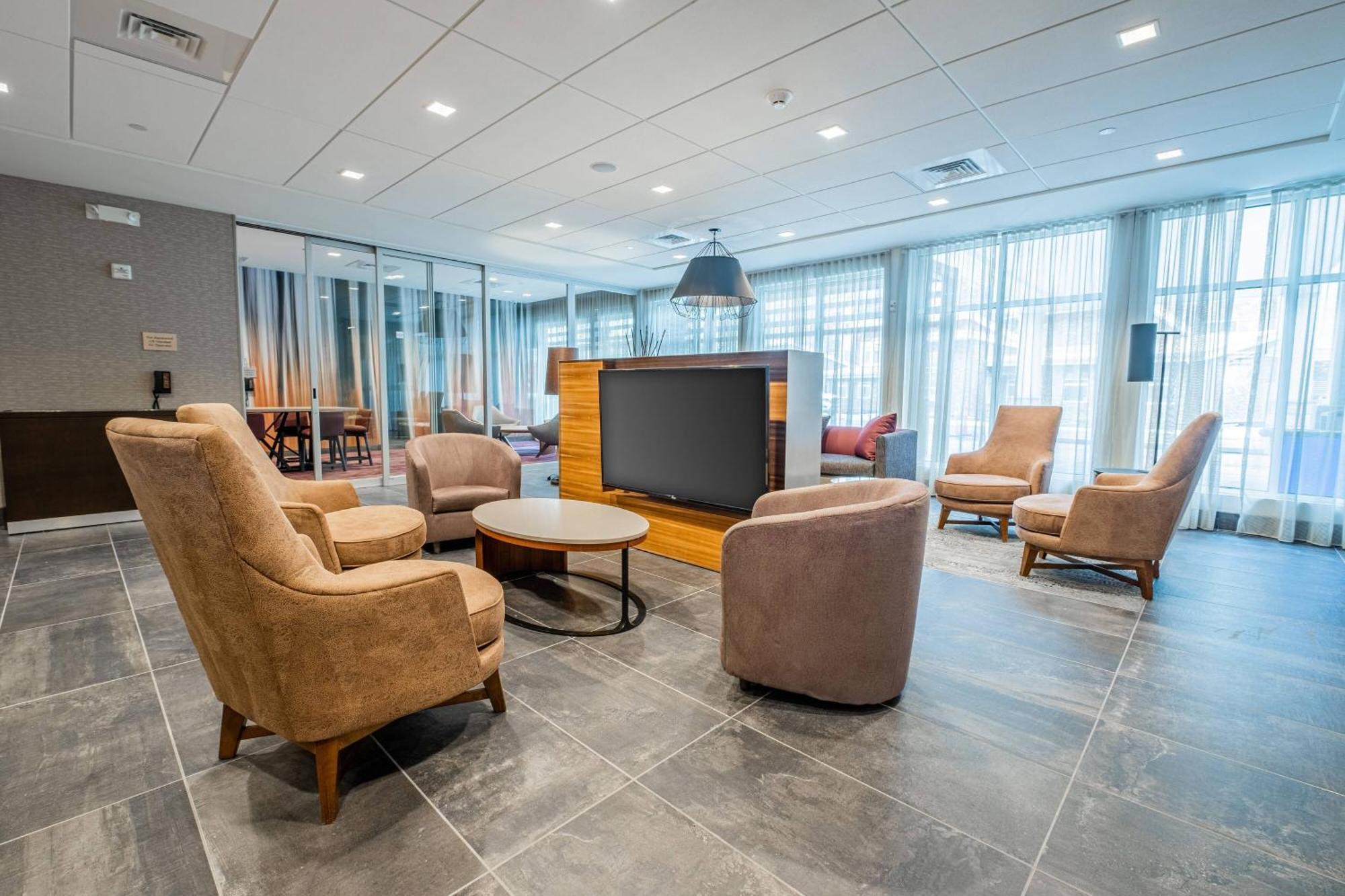 Courtyard By Marriott Toledo West Ξενοδοχείο Εξωτερικό φωτογραφία