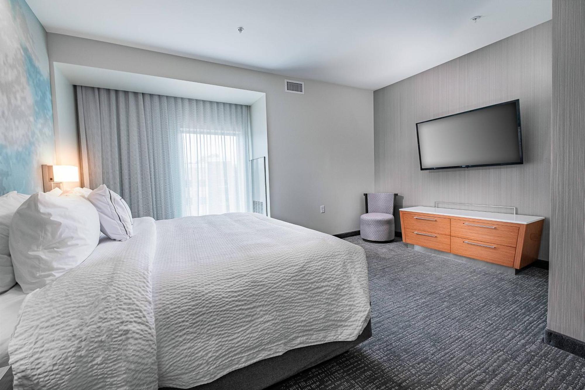 Courtyard By Marriott Toledo West Ξενοδοχείο Εξωτερικό φωτογραφία