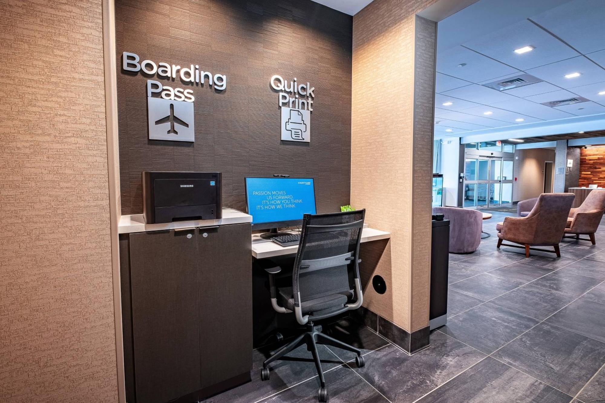 Courtyard By Marriott Toledo West Ξενοδοχείο Εξωτερικό φωτογραφία