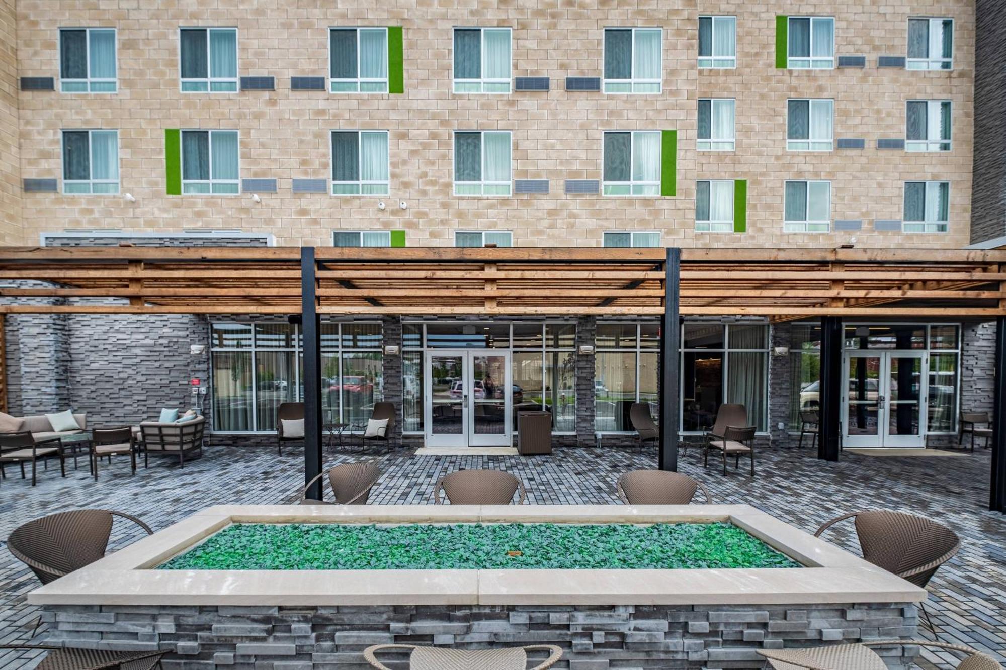 Courtyard By Marriott Toledo West Ξενοδοχείο Εξωτερικό φωτογραφία