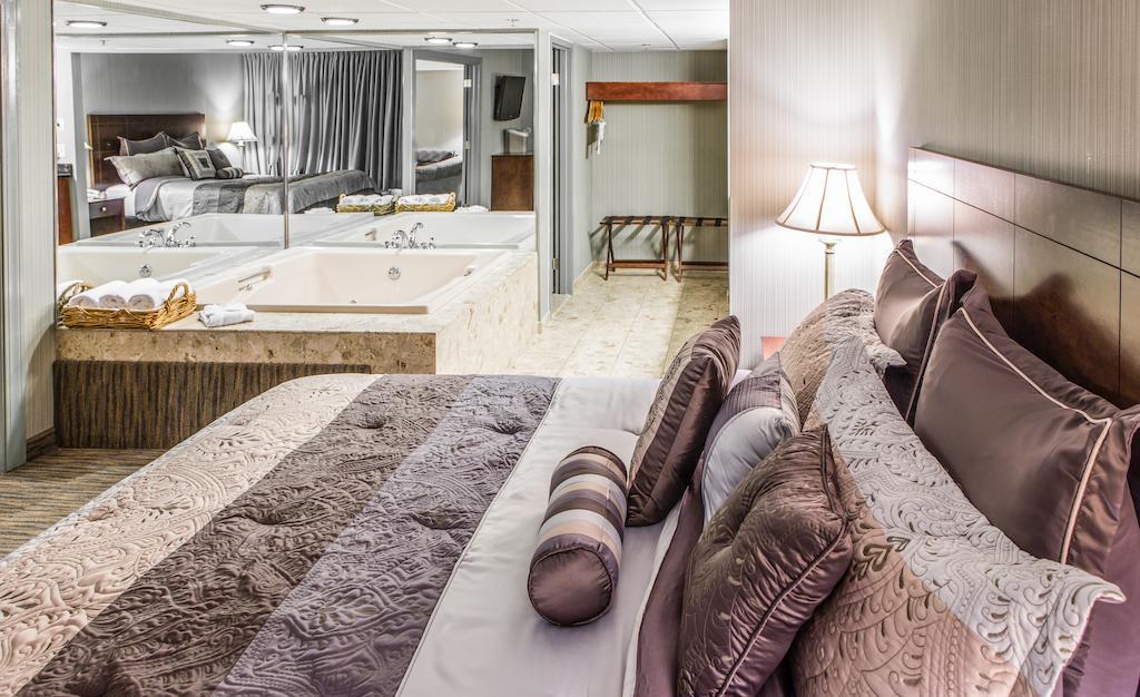 Courtyard By Marriott Toledo West Ξενοδοχείο Εξωτερικό φωτογραφία